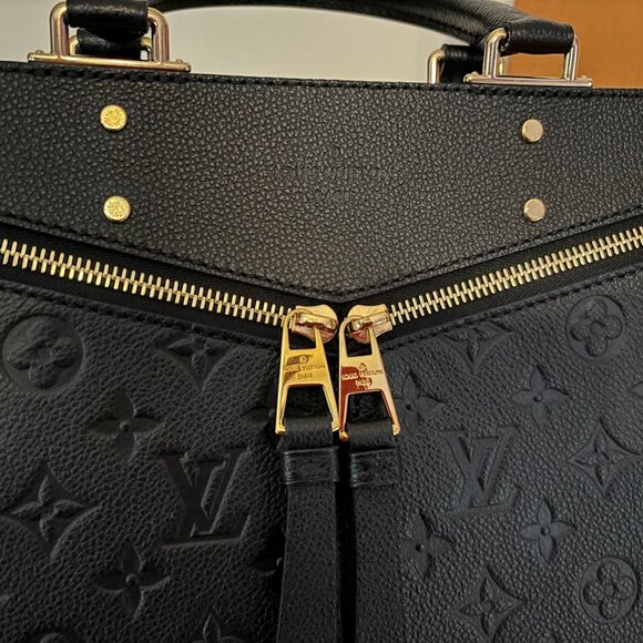 RARE Louis Vuitton Sully Tote Monogram Empreinte Leather PM - Black - Picture 11 of 16